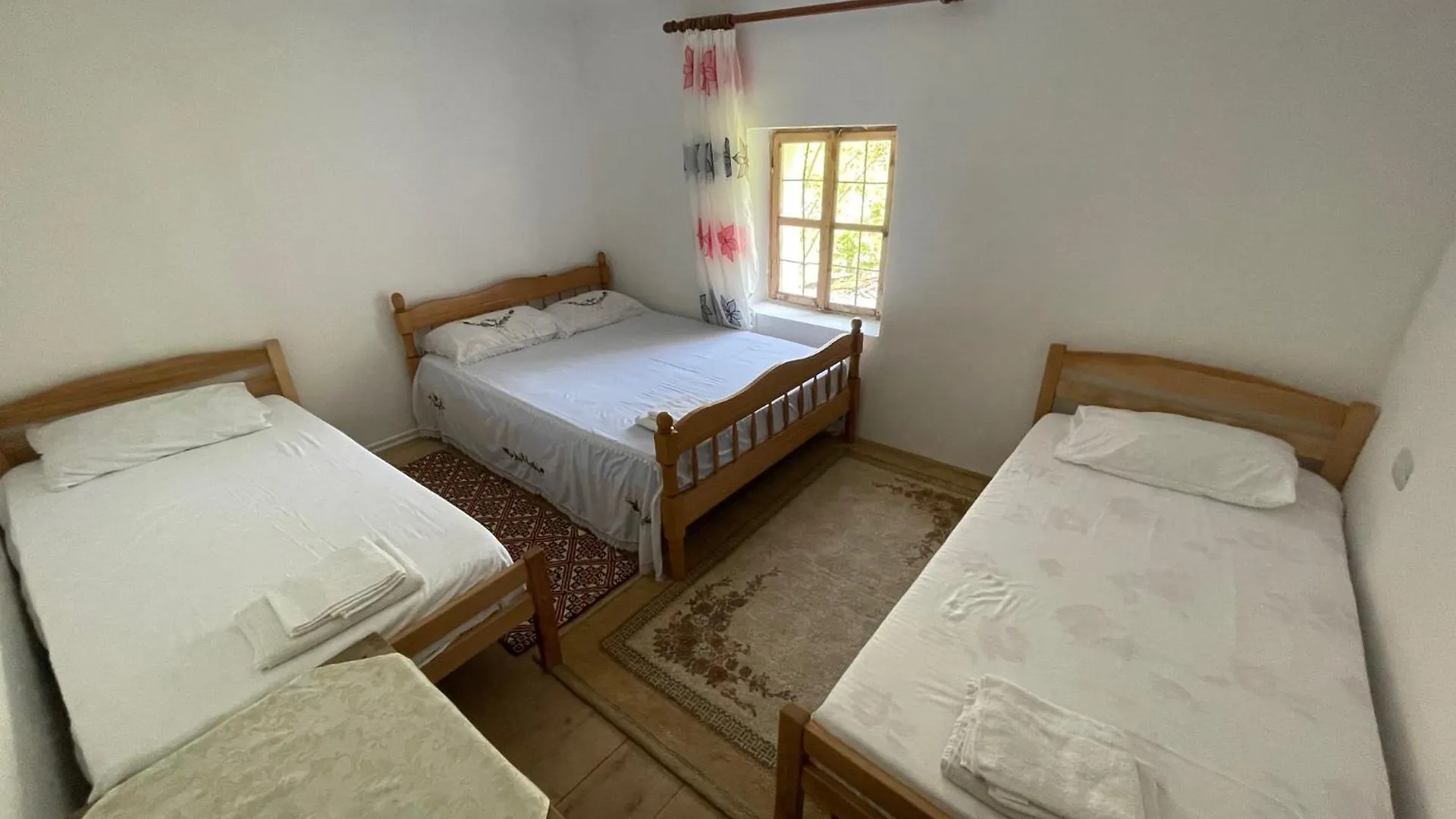 Πανσιόν Motina River Guesthouse Τροπόγια
